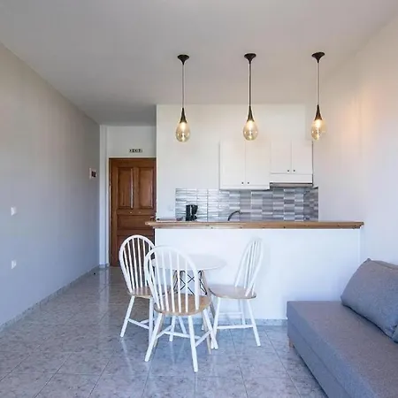 Olga מגלי אמוס