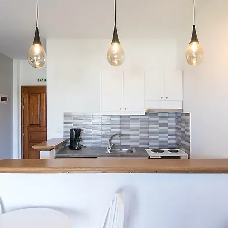 מלון דירות Olga 3*